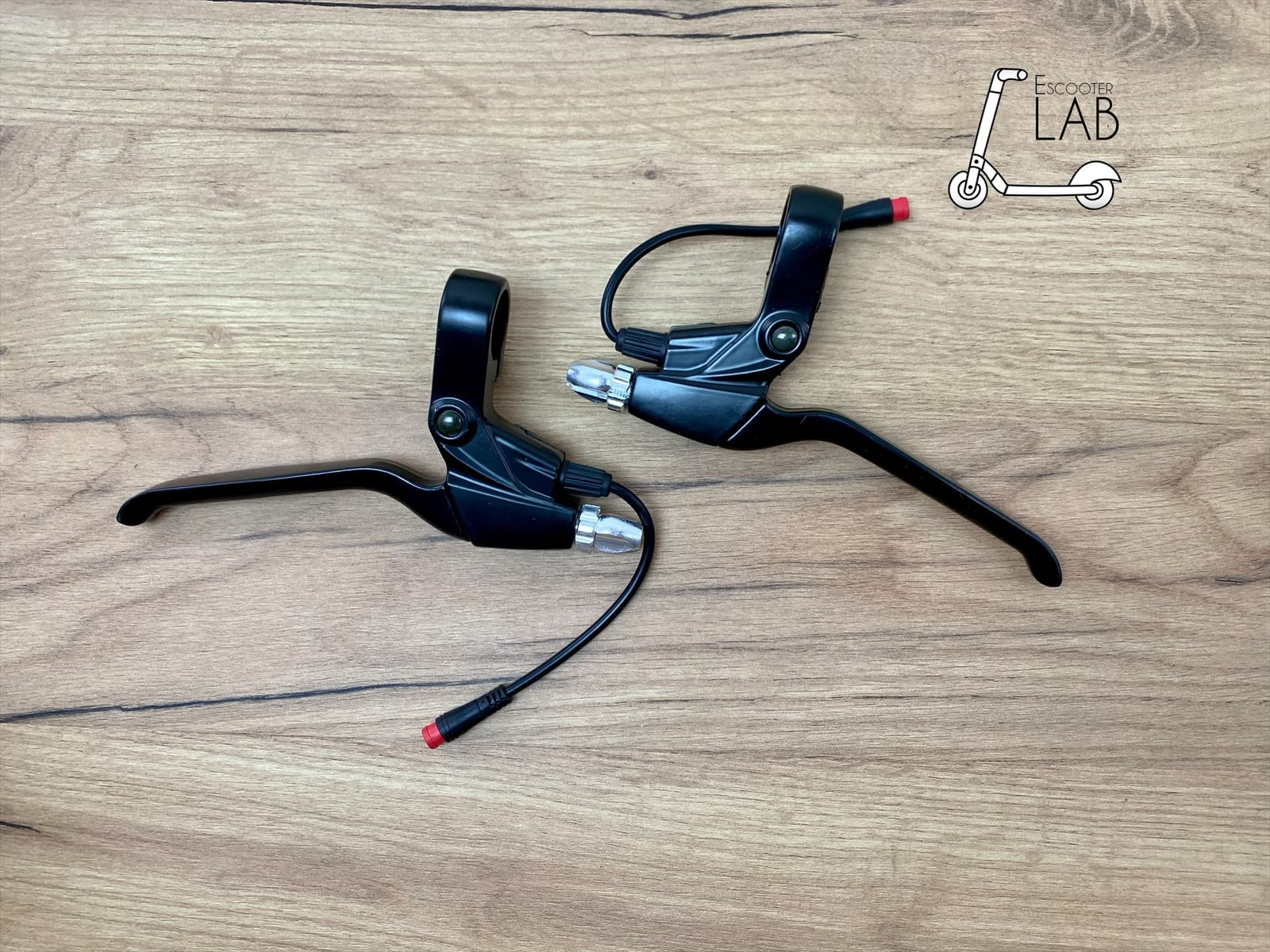 Ручка тормоза для Crosser T4, T8 | eScooterLAB