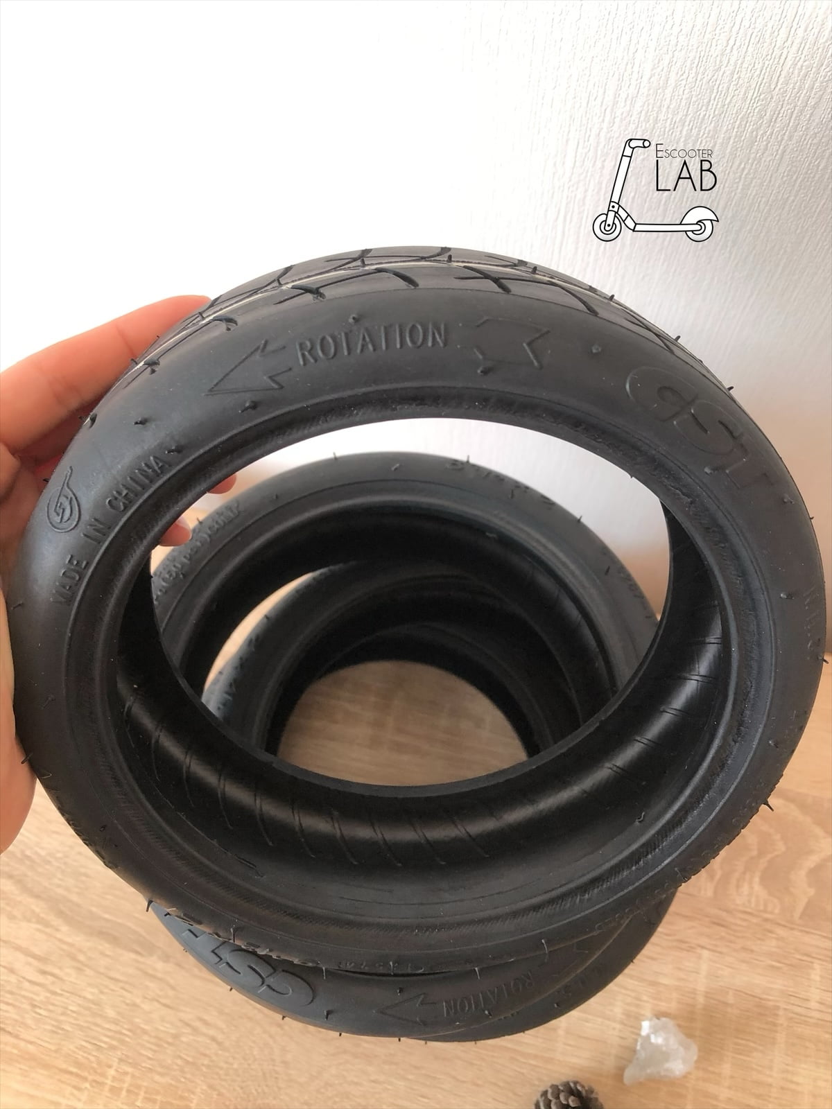 Покрышка CST 8 1/2 x2 на Xiaomi m365:pro:2:1s:essential