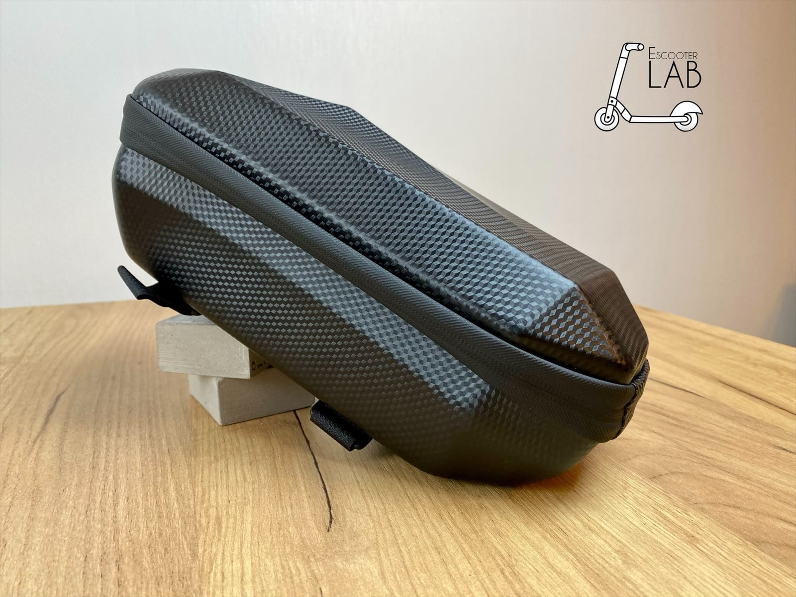 Сумка 4л на руль для Xiaomi m365:pro:pro2:1s:essential/ninebot/kugoo/likebike/crosser