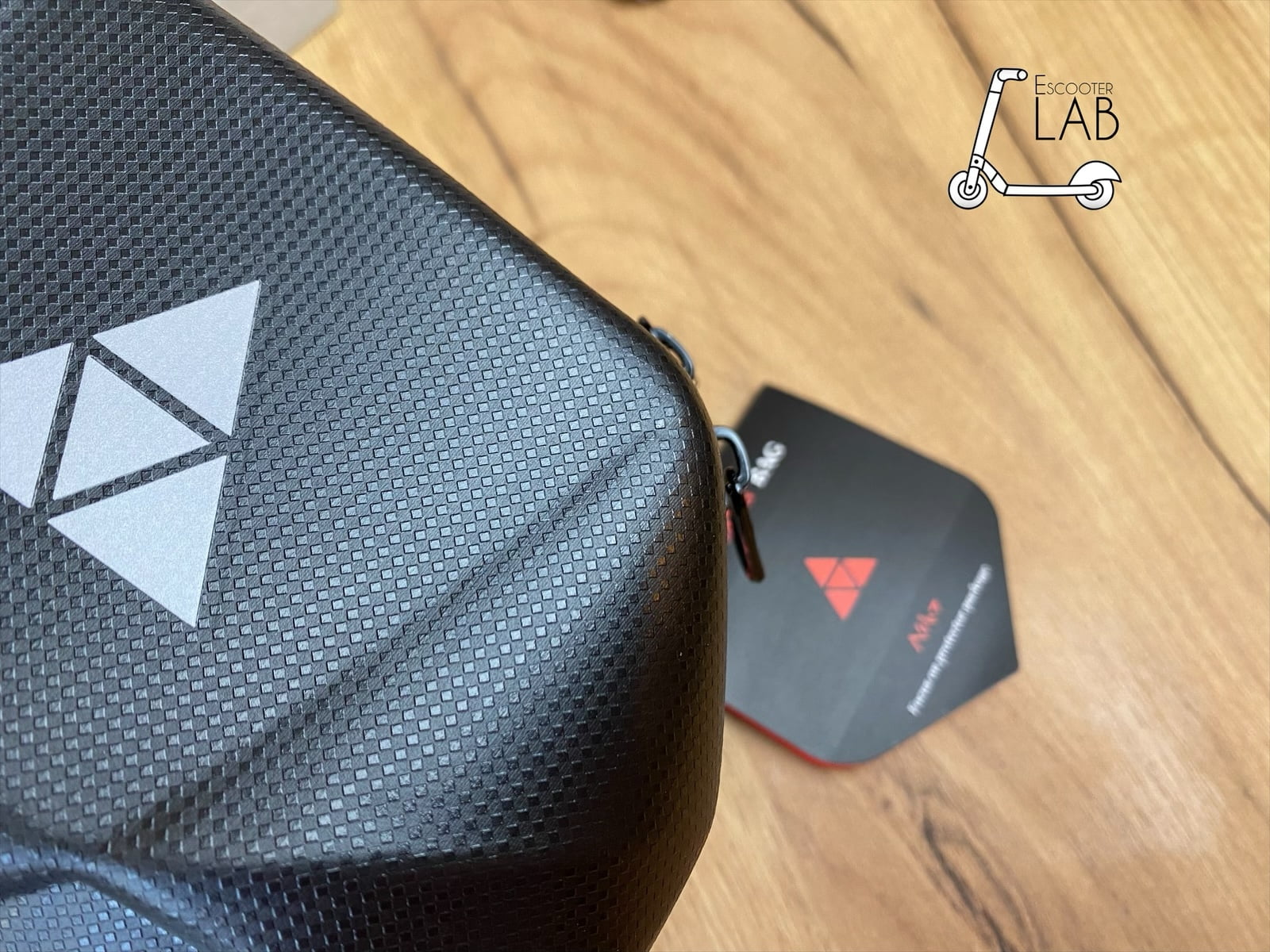 Сумка 5л на руль для Xiaomi m365:pro:pro2:1s:essential/ninebot/kugoo/likebike/crosser