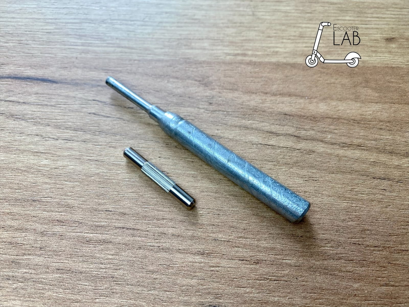 Штифт/винт/болт и выколотка для Xiaomi m365:pro:pro2:1s:essential | eScooterLAB