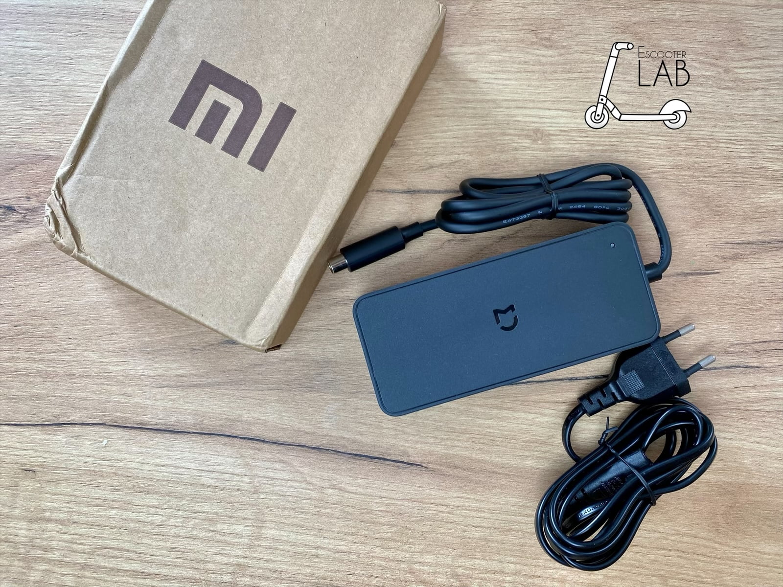 Зарядное устройство для Xiaomi pro/2:m365:essential:1s | eScooterLAB