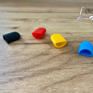 Силіконовий чохол-чобіток на підніжку (Xiaomi pro/2, 1s, m365, essential, mi 3 сяоми)