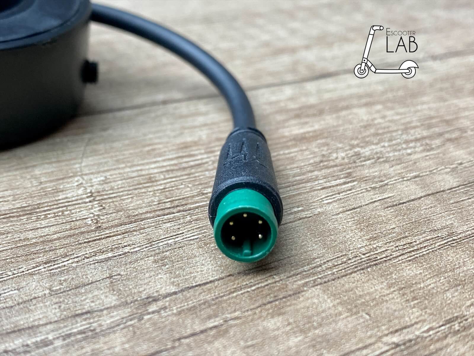 Перемикач поворотів, світла, звукового сигналу Kugoo M4 Pro