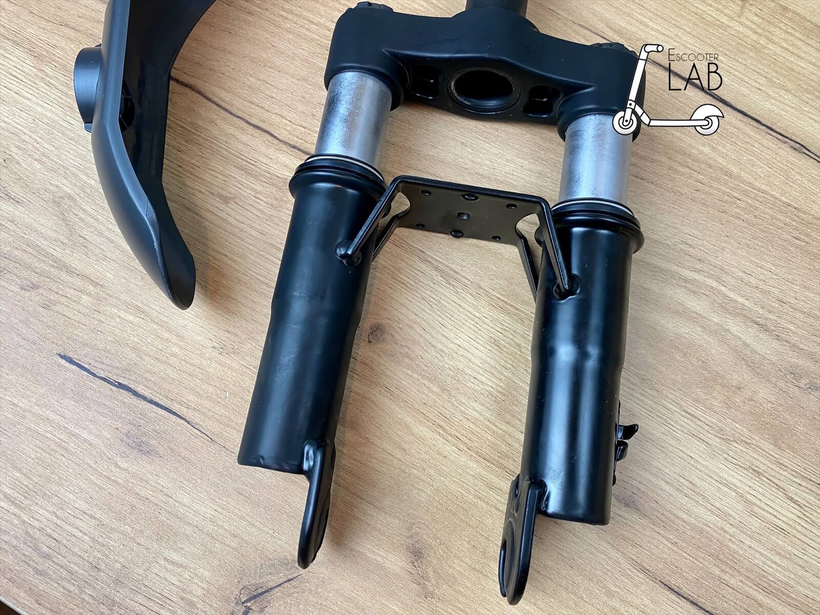 Вилка амотризатор Crosser E9, E9 Max | eScooterLAB