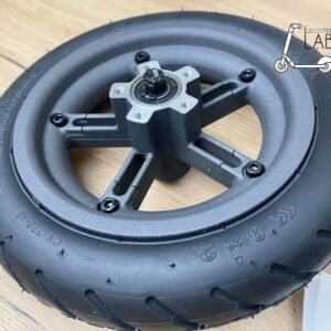 Оригінальне заднє колесо з антипрокольною покришкою Ninebot (Xiaomi /сяомі)