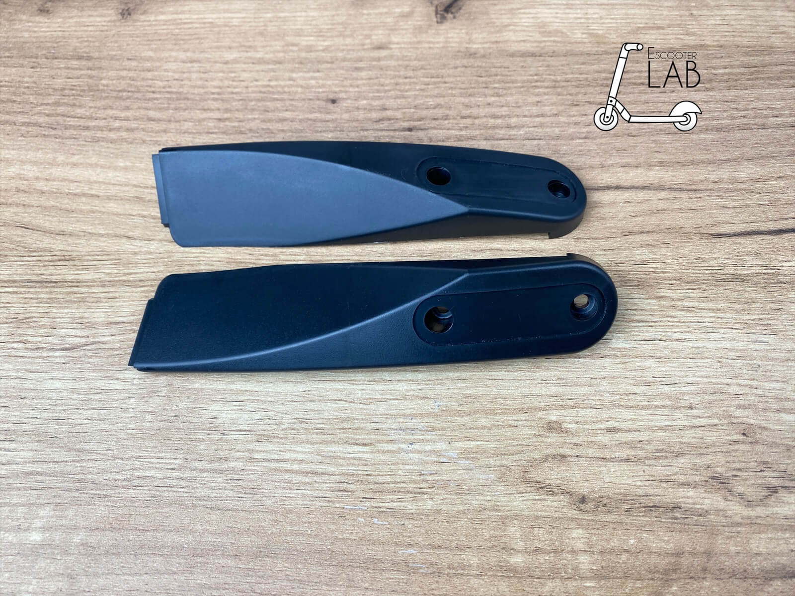 Бічні накладки на заднє колесо Proove X-City Pro | eScooterLAB
