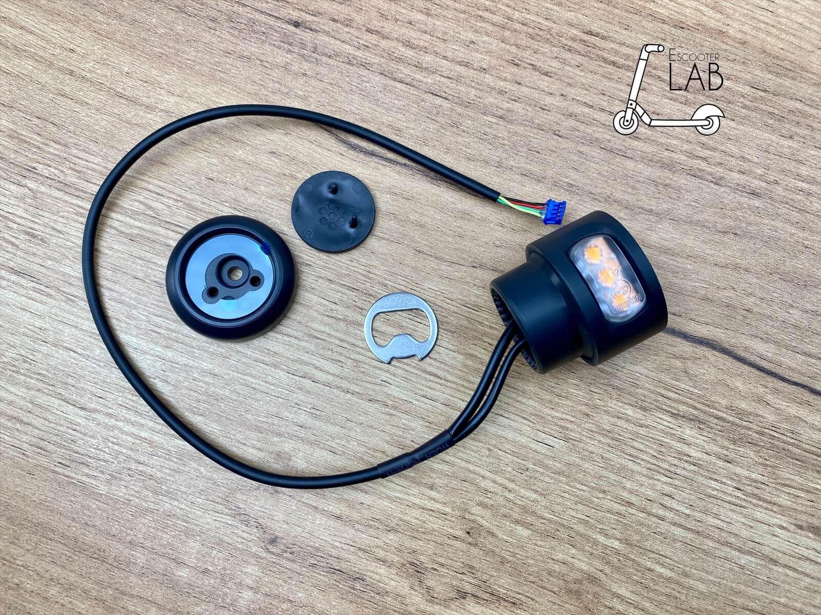 Поворотник ліваий (Оригінал) Ninebot G2 Max | eScooterLAB