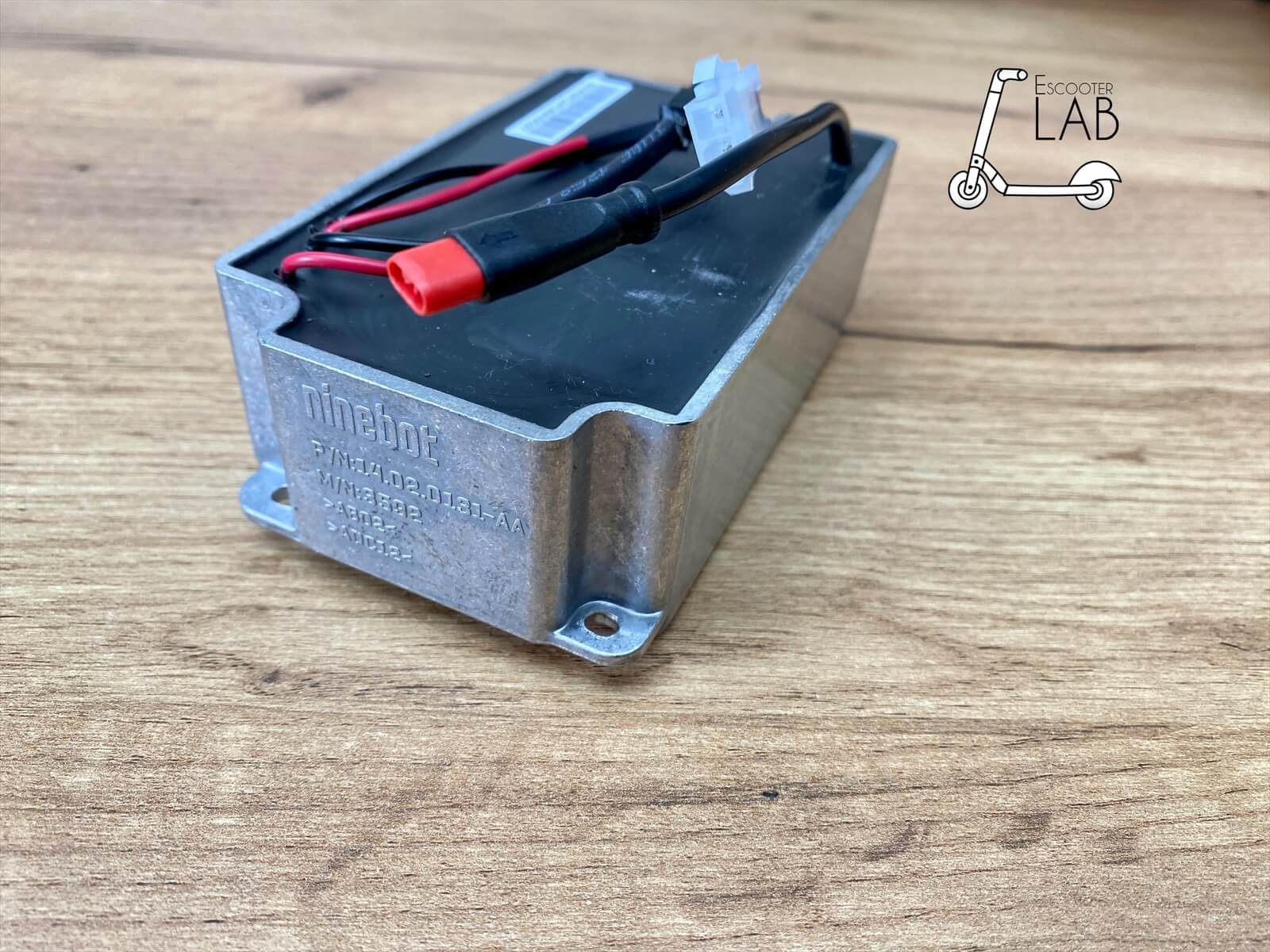 Внутрішня зарядка (Оригінал) Ninebot G2 Max | eScooterLAB