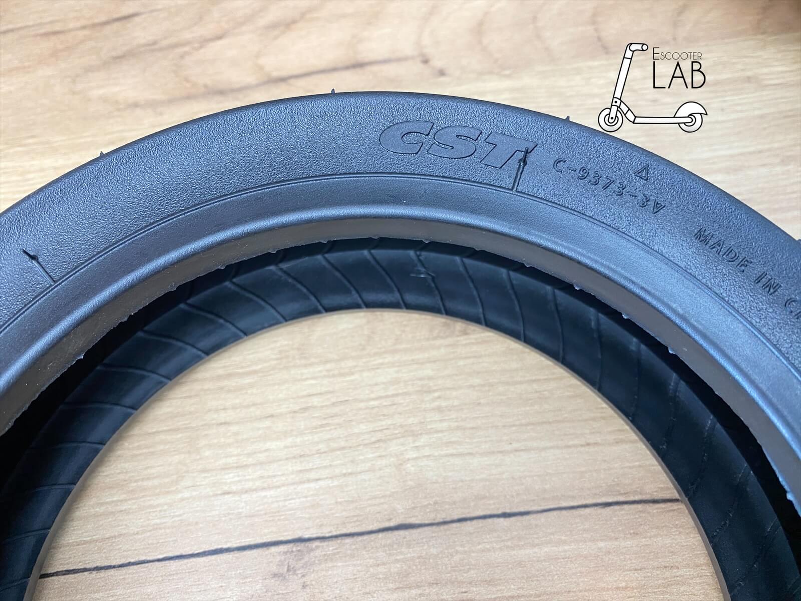 Покришка 250*64 CST Xiaomi 4 Ultra | eScooterLAB