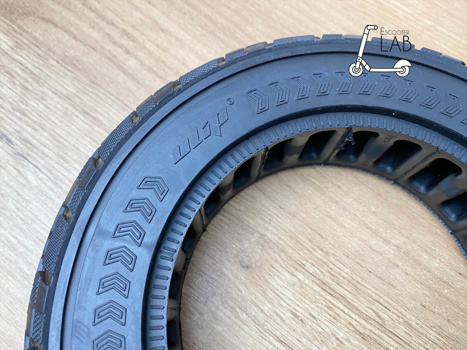 Покришка антипрокольна 8 1/2x2 до Inokim light | eScooterLAB