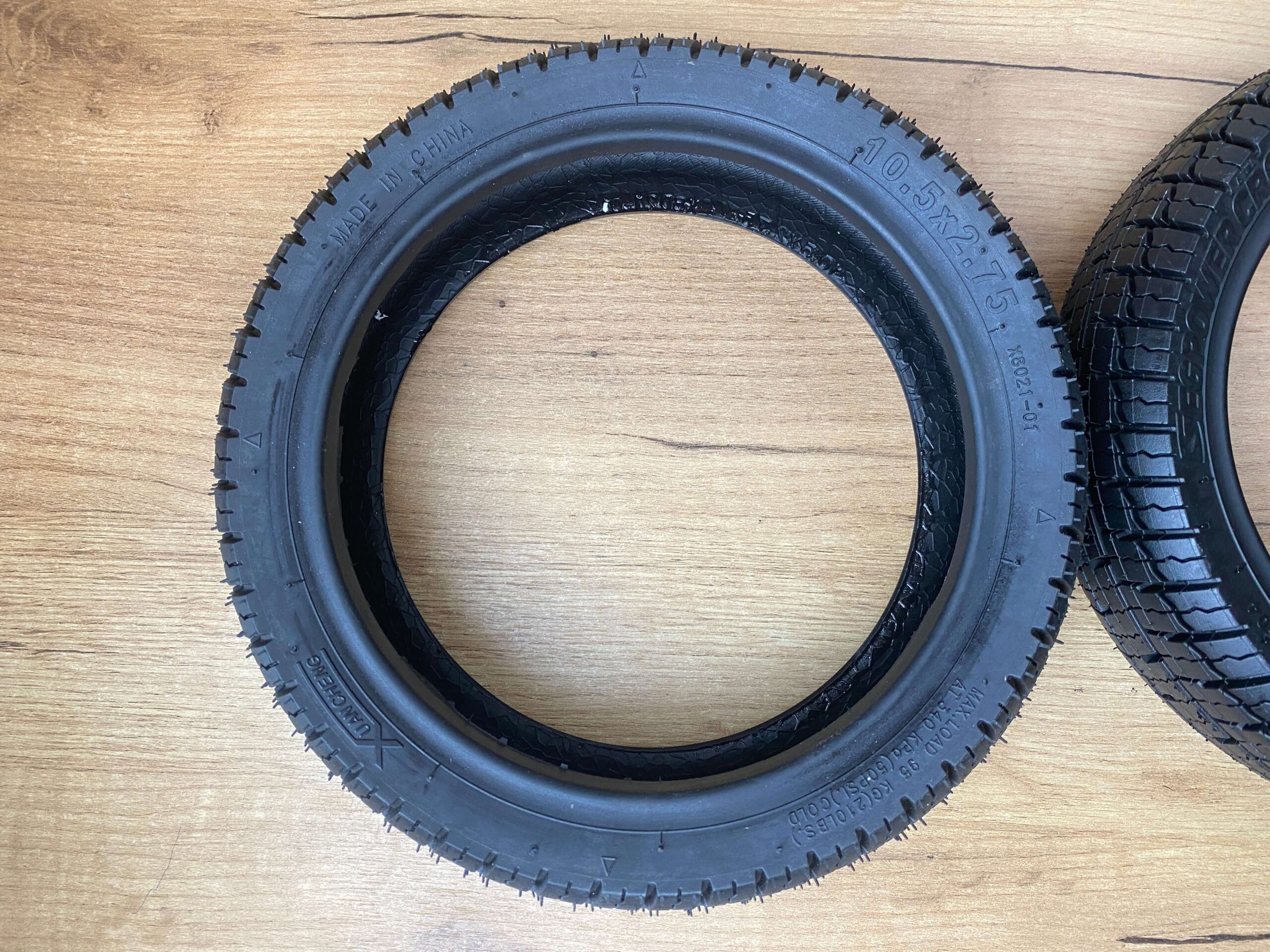 Покришка без геля 10.5x2.75 Ninebot P100se, P65 | eScooterLAB