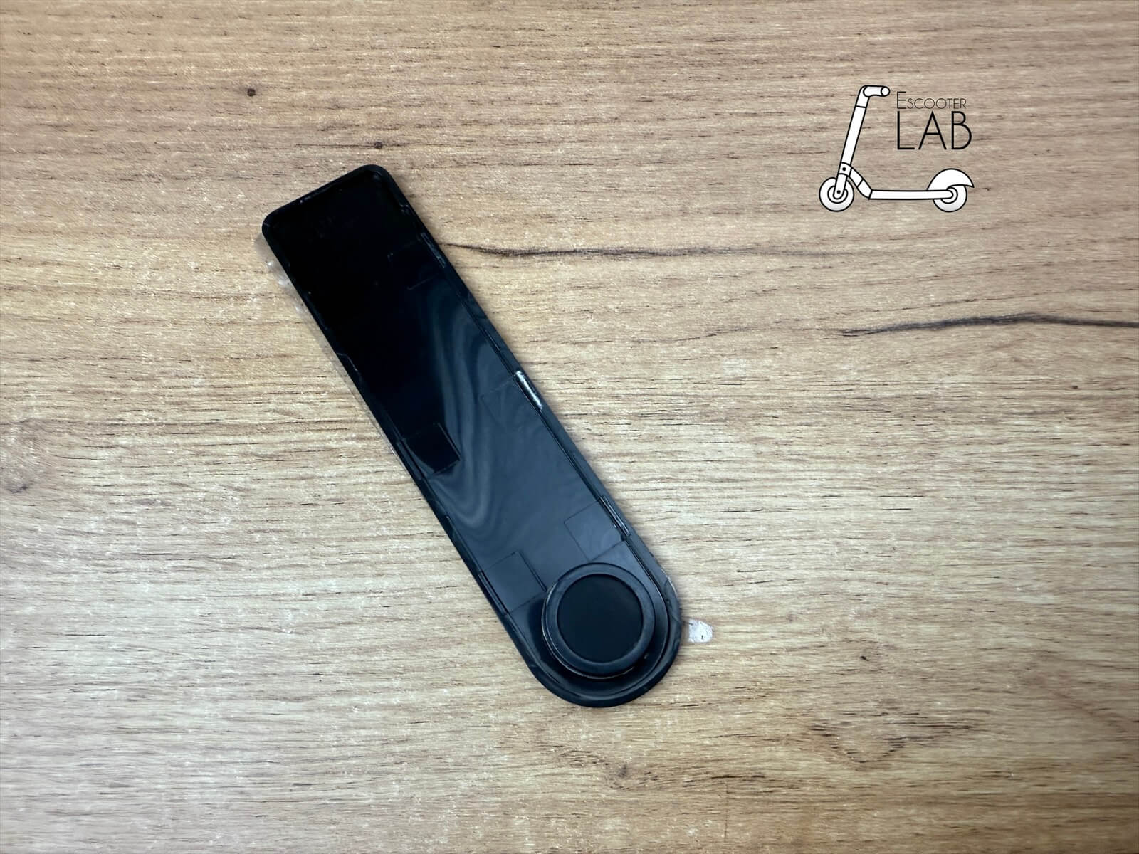 Панель, скло дисплея на Crosser E9, E9 Max | eScooterLAB