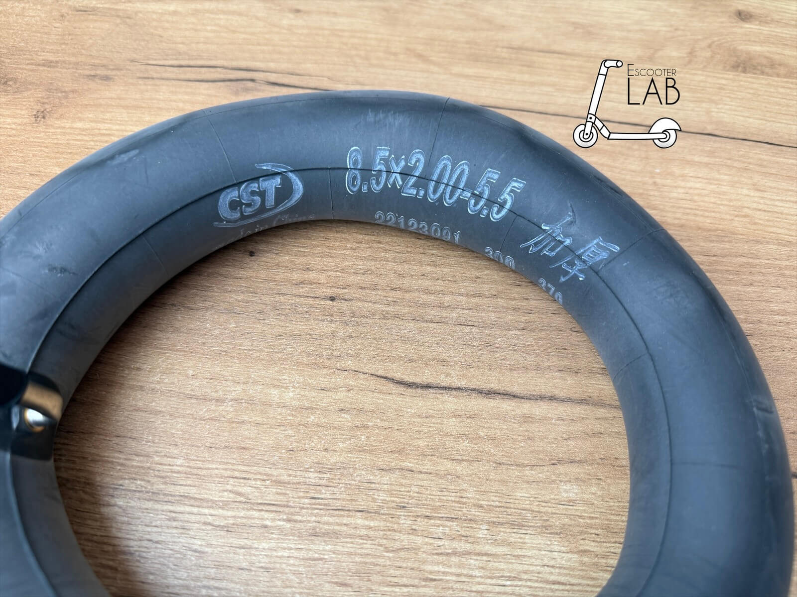 Камера 8.5*2-5.5 (9*3-5.5) CST до Kugoo Kirin G2 Pro