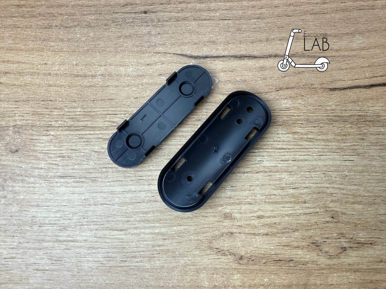 Катафот на перед Xiaomi Scooter 4 Pro | eScooterLAB