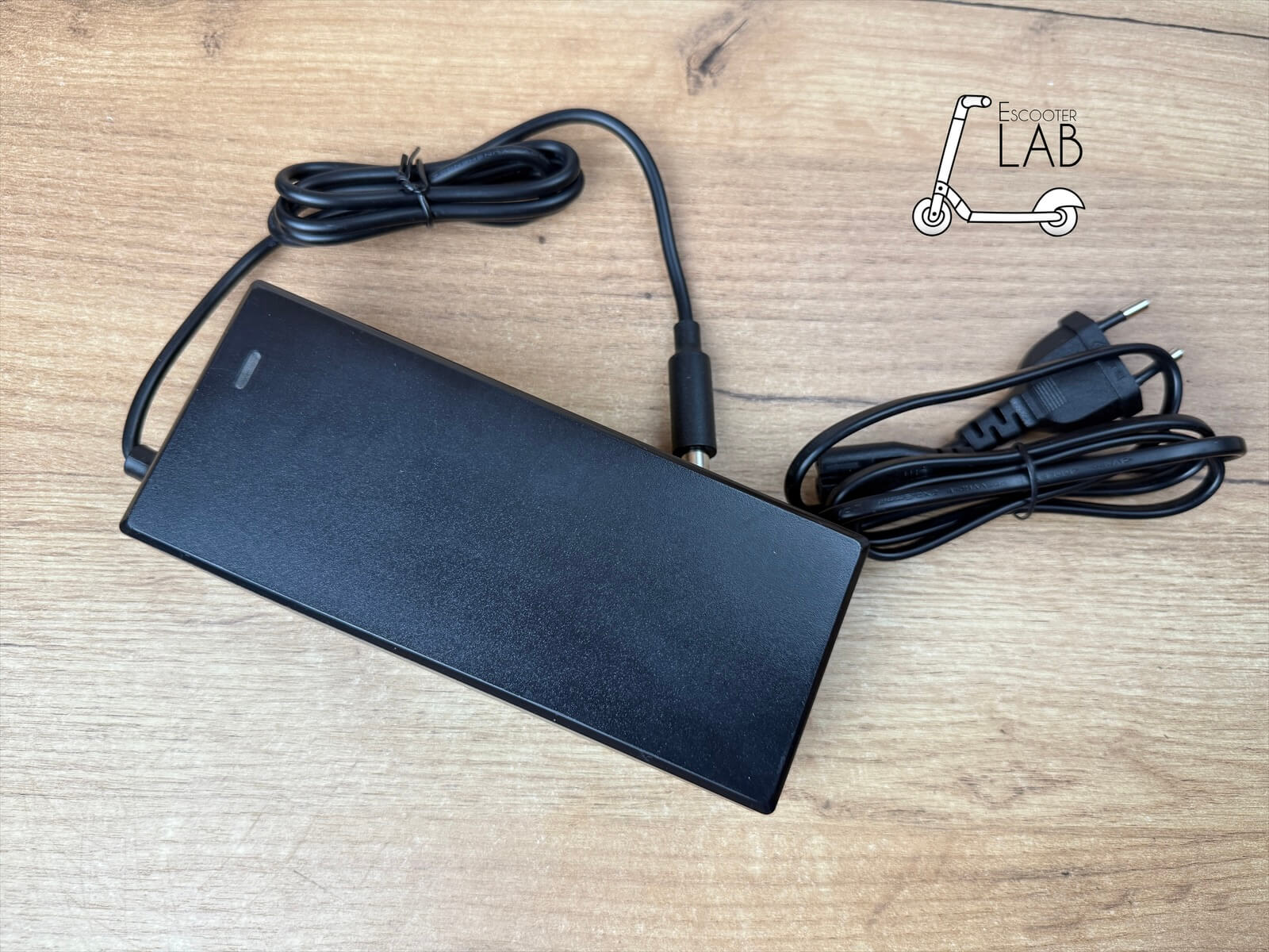 Зарядний пристрій Kugoo Kirin G2 Pro, G2 Max | eScooterLAB
