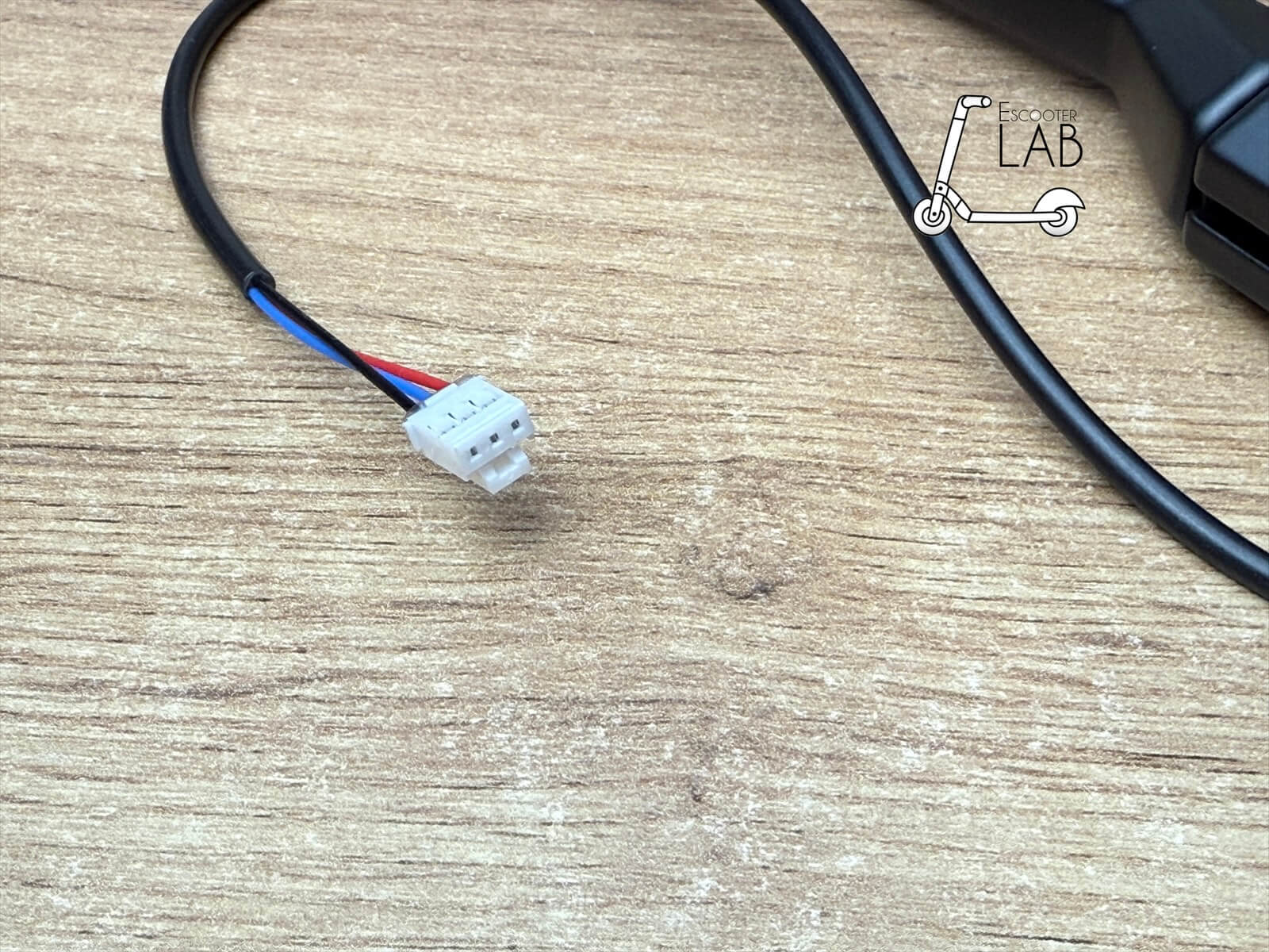 Ліва ручка гальма (Оригінал) Ninebot G3 Max | eScooterLAB