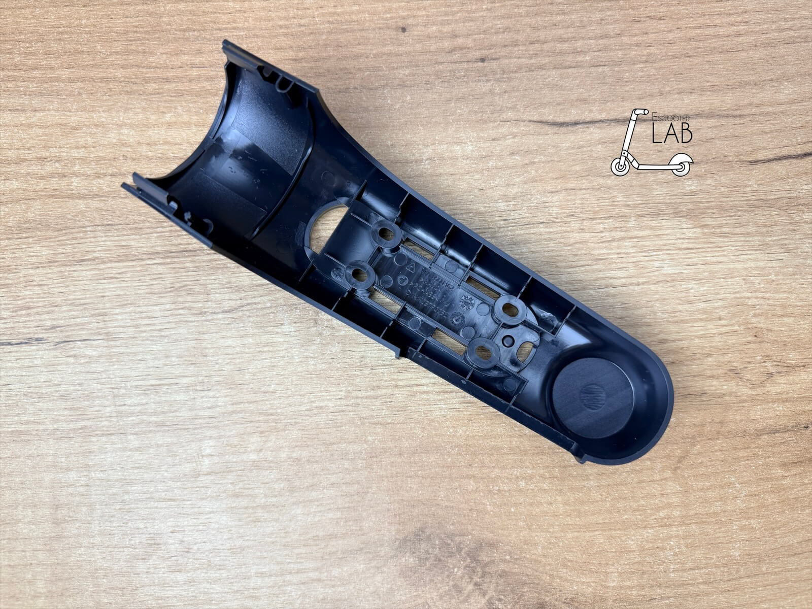 Пластик вилки (Оригінал) до Ninebot F2, F2 Pro | eScooterLAB